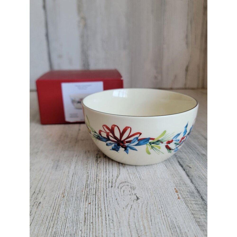 Lenox winter greetings bow mistletoe bowl Xmas home decor‎ kitchen
